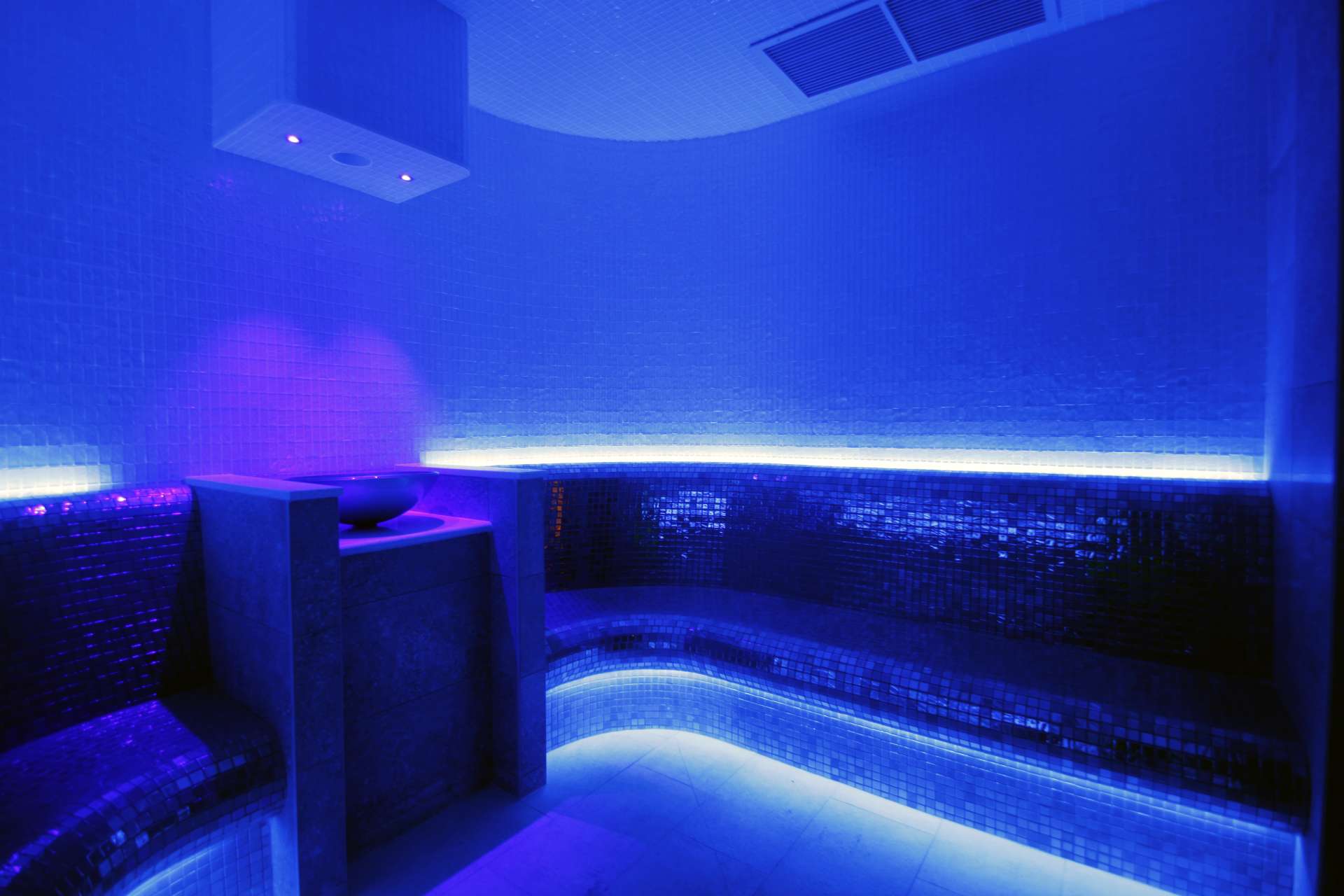 Ice Rooms and Ice Stations Aachen Wellness